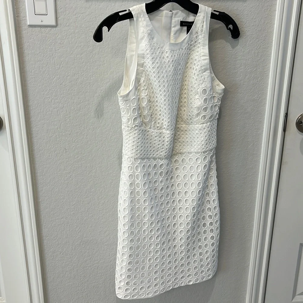 Banana Republic White Eyelet Sheath Size 0P - Picture 3 of 8